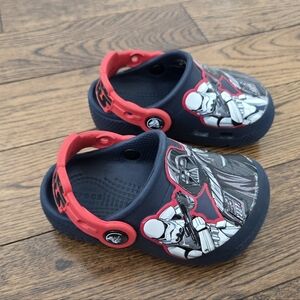 Crocs star Wars Darth Vader Navy & Red CROCBANDS Size Toddler 6